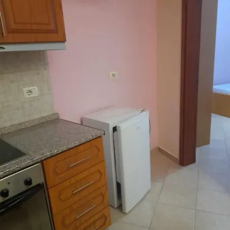 Tina's Apartment Gjirokaster