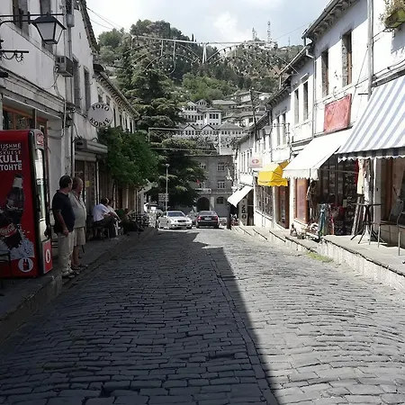 Apartamento Tina's Gjirokastër